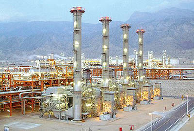 احداث پالایشگاه نفت در مازندران عملیاتی می‌شود