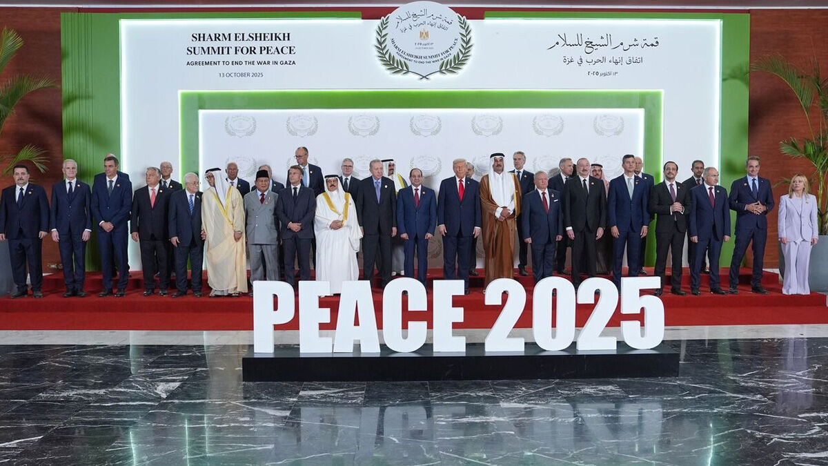 معادله ۲۰ مجهولی ترامپ