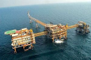 افت ۴۵ درصدی صادرات نفت ایران در اکتبر ۲۰۱۳