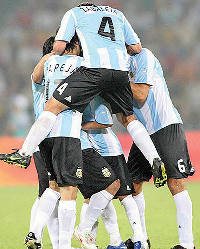 آرژانتین قهرمان فوتبال المپیک