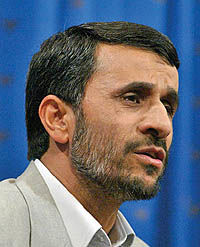 احمدی‌نژاد: القای نگرانی درخصوص اجرای لایحه هدفمند کردن یارانه‌ها نادرست است