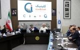 پوستر «کلینیک صنعت» و همایش «بازآفرینی در بحران» رونمایی شد