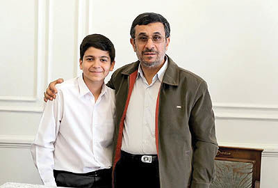 دیدار چهره به چهره احمدی‌نژاد با مردم