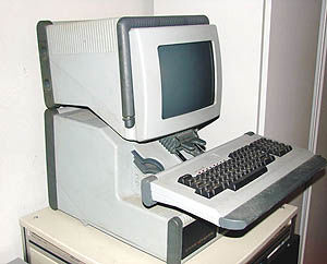 کامپیوترهای نسل اول هنوز زنده‌اند