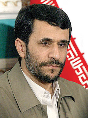 تبریک احمدی‌نژاد به هوجین تائو به مناسبت چهلمین سالگرد روابط ایران و چین