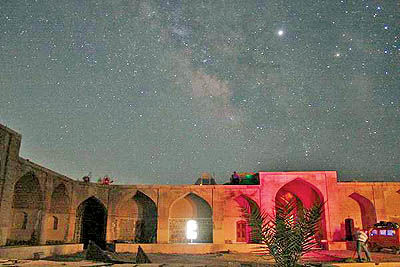 «هزار و یک شب و هزار و یک شرح» در قصر بهرام