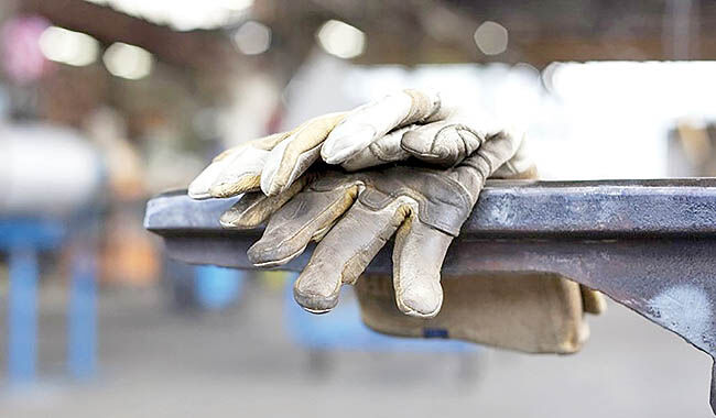 اثر اخراجی‌ها در نرخ بیکاری 
