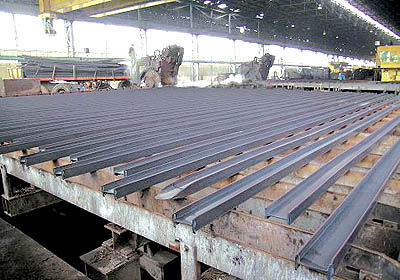 کاهش قیمت تیرآهن ذوب‌آهن اصفهان در بازار