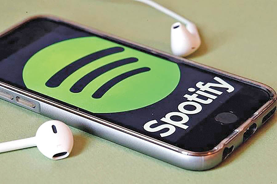 سرویس پخش آنلاین موسیقی رقیب اپل رکورد شکست
