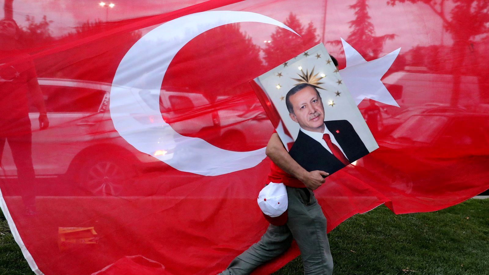 راز ماندگاری اردوغان در قدرت چیست؟