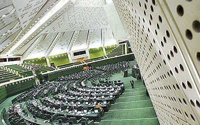 رای منفی مجلس به لایحه همکاری جاده‌ای با پاکستان