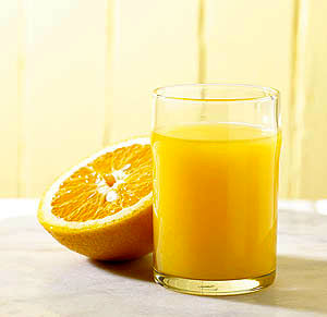 آب پرتقال بخورید!