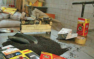 13 هزار و 200 بسته چای تقلبی کشف شد