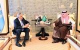 بن فرحان با اسحاق دار دیدار کرد/ توافق مکه اجرا می‌شود؟