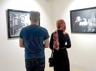 نمایشگاه عکس «تن‌ها»در شیراز