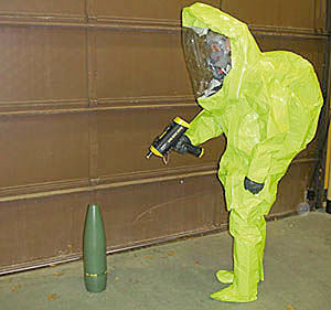 لباس‌هایی که اثر بمب شیمیایی را  حذف می‌کند