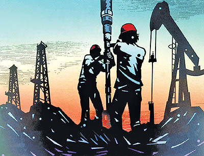 صنعت نفت هنوز ملی نیست