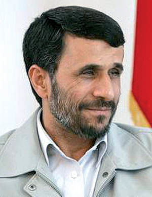 سفر احمدی نژاد به اندونزی برای شرکت در اجلاس دموکراسی