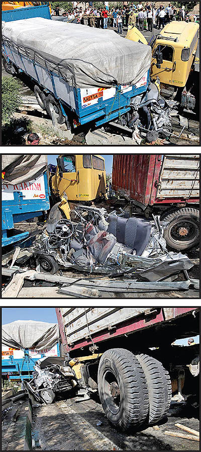تصادف شدید 12 کامیون و سواری