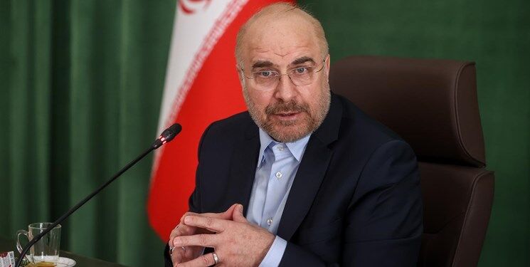قالیباف: هدف دشمن در جنگ ترکیبی ایجاد فاصله میان امام و امت است
