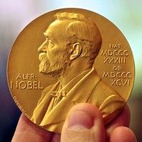 برندگان نوبل فیزیک 2013 معرفی شدند