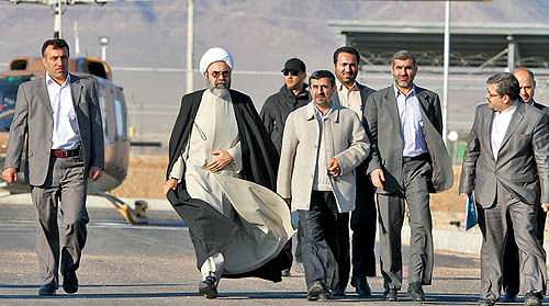 پاسخ احمدی‌نژاد به منتقدان یارانه‌ای