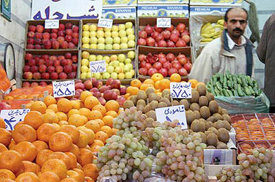 واردات میوه برای ایجاد تعادل در بازار است