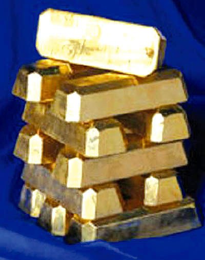 ضرورت فراهم کردن شرایط برای حضور طلا در بورس کالا