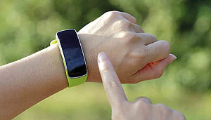 دستبند هوشمند Lenovo برای کاربران جوان