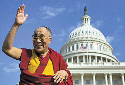دالایی لاما برای دیدار با اوباما راهی آمریکا شد