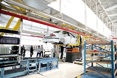 حواشی افتتاح خط تولید یک خودرو