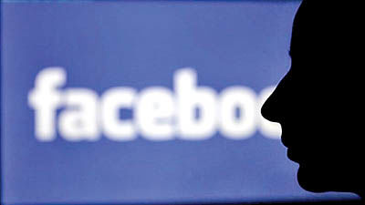 ابزار ضد خودکشی فیس‌بوک به روز شد