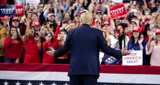 ابتلای 30 هزار نفر به کرونا در کارزار انتخاباتی ترامپ