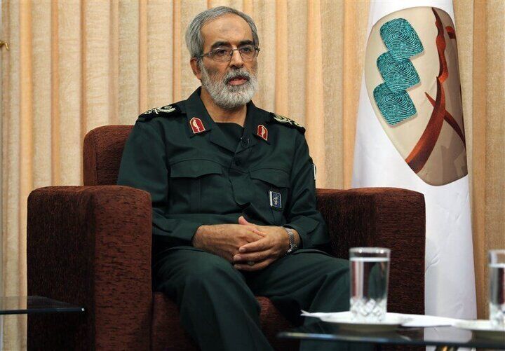 جزئیات جدید درباره شهادت سردار شادمانی از زبان سردار نجات/  اصلاً در تهران تعقیب و گریزی برای ترور او نشد/ مقر وی با موشک هدف قرار گرفت