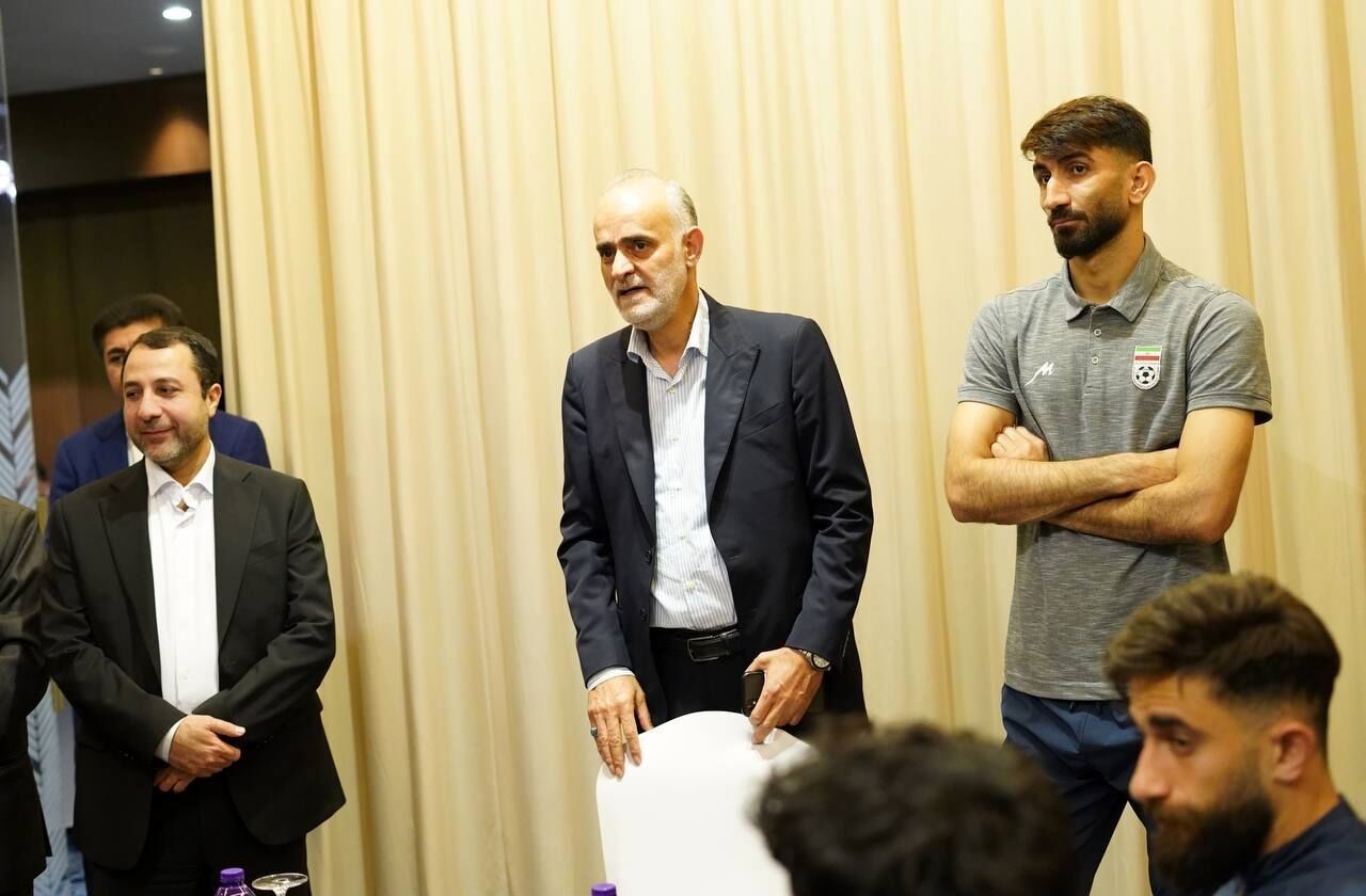 حضور سفیر ایران در دوحه در اردوی تیم ملی فوتبال