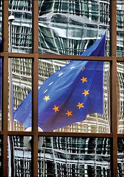 پیمان اروپا در فراز و نشیب تصویب