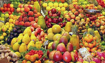 واردات میوه؛ کدام وزارتخانه متهم است؟