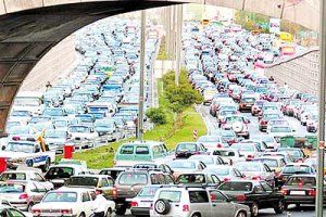 تهران به پارکینگ ماشین‌ها تبدیل شده است