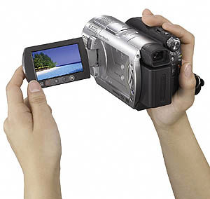 DCR-DVD908، دوربین جدید سونی