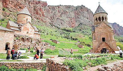 اقدام بیمه پارسیان برای پوشش گردشگران ایرانی در ارمنستان