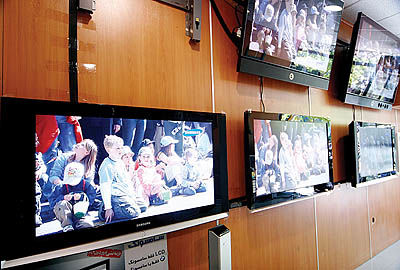 کاهش قیمت تلویزیون‌های LCD سامسونگ