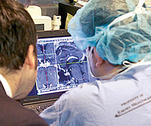جراحی مغز  با تصویربرداری زنده