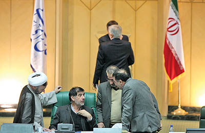 غیبت «غیرموجه» بهمنی در مجلس