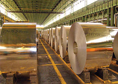 محرومیت محصولات فولاد مبارکه از بورس کالا