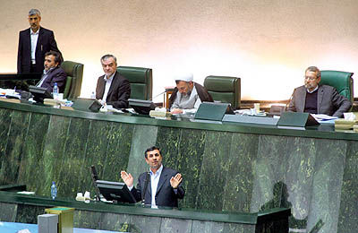 دومین سوال مجلس از احمدی‌نژاد چگونه به جریان افتاد؟