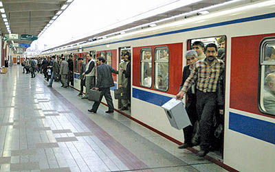 خط یک قطار شهری مشهد امسال به بهره‌برداری می‌رسد