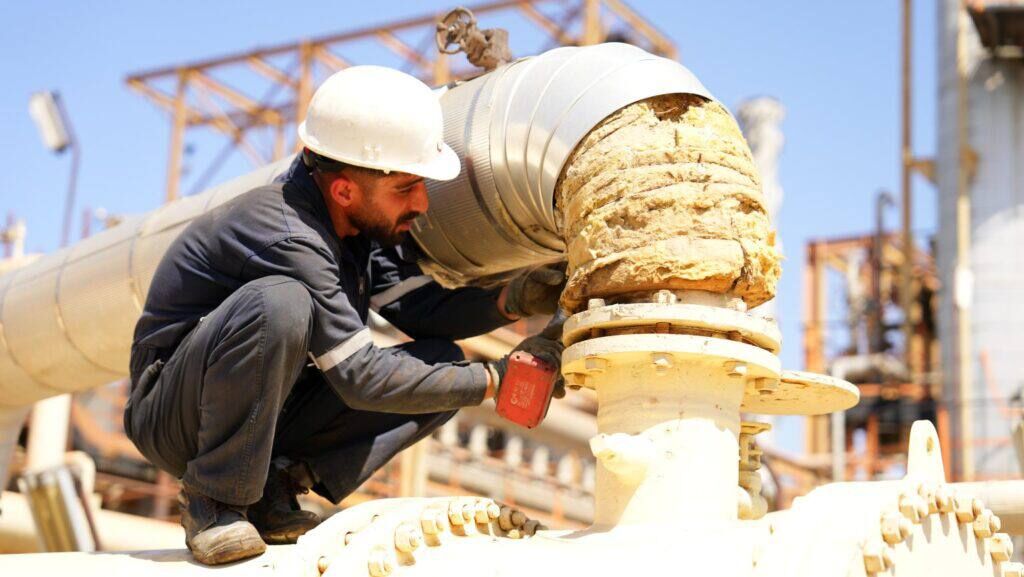 آغاز جهش تولید تا ۱۷ میلیون لیتر بنزین در روز در افق ۱۴۰۵