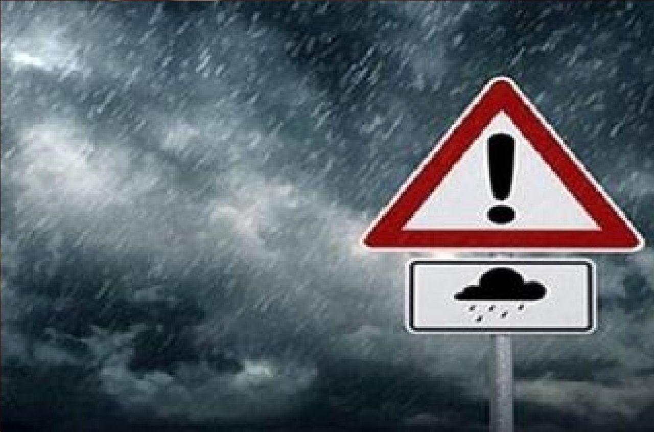 هشدار قرمز هواشناسی صادر شد/ آماده‌باش کامل مدیریت بحران این شهر بندری