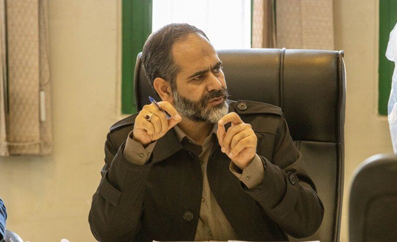 نماینده مجلس: نباید به جوانان گفت در نظام مشکلی وجود ندارد/ دشمن درصدد حذف رهبری است 