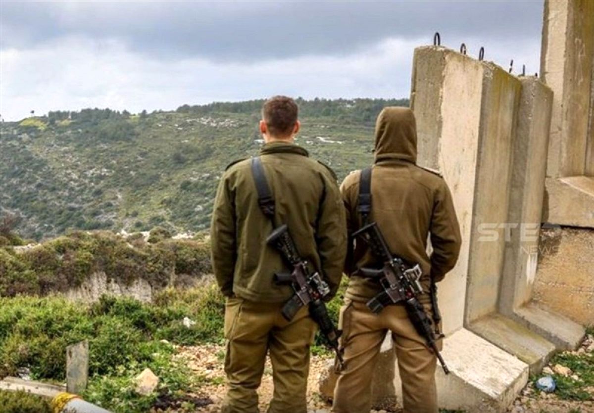 یک رسانه عبری‌زبان فاش کرد؛ هراس و فرار سربازان اسرائیلی از موشک حزب‌الله